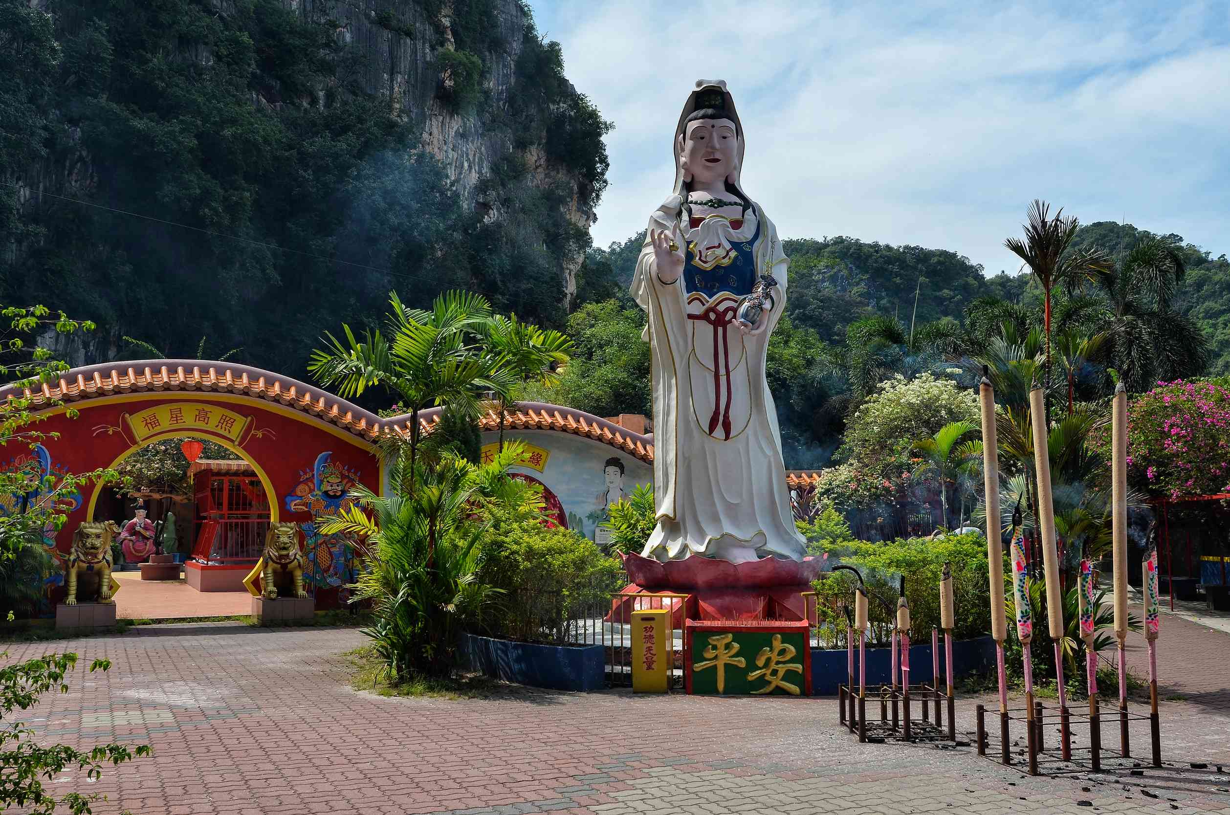 Guan Yin Statue At Ling Sen Tong Cave Temple Ipoh Malaysia